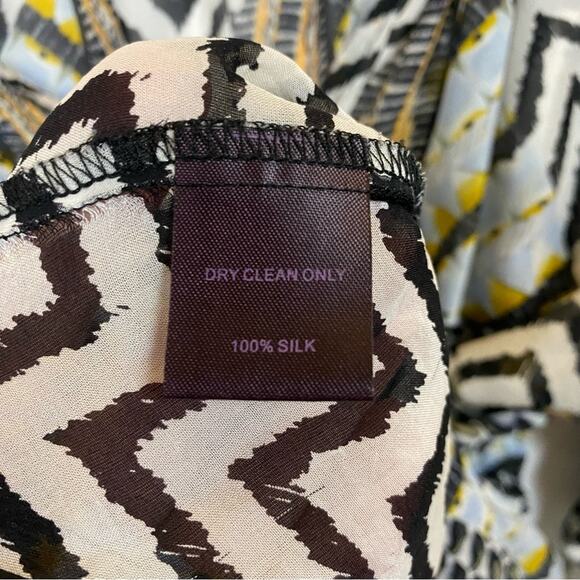 Hale Bob Black 100% Silk Beaded Neck Blouse Top Size Small - Picture 9 of 9